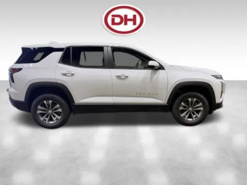 Photos of 2027 Chevrolet Equinox LT for sale in Iowa Falls, IA at Dale Howard Auto Center of Iowa Falls