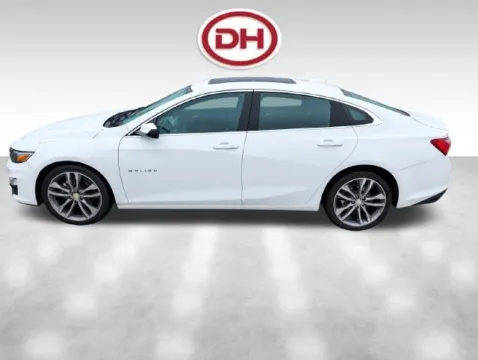 More photos of 2022 Chevrolet Malibu LT at Dale Howard Auto Center of Iowa Falls, IA