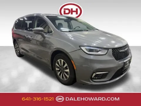 Gray 2022 Chrysler Pacifica Hybrid Touring L for sale in Iowa Falls, IA