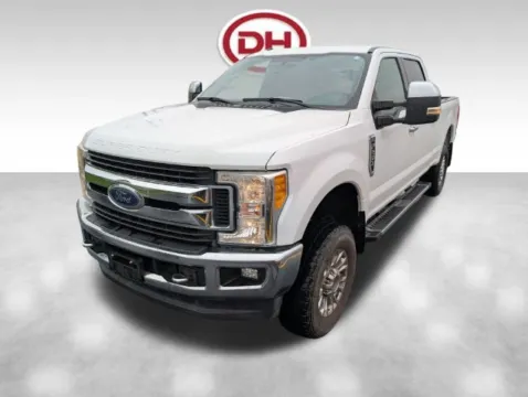 More photos of 2017 Ford F-250SD XLT at Dale Howard Auto Center of Iowa Falls, IA