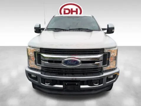 Photos of 2017 Ford F-250SD XLT for sale in Iowa Falls, IA at Dale Howard Auto Center of Iowa Falls