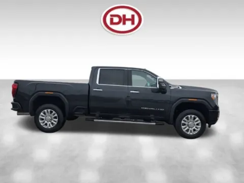 More photos of 2020 GMC Sierra 3500 HD Denali at Dale Howard Auto Center of Iowa Falls, IA