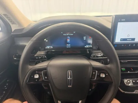 More photos of 2024 Lincoln Corsair Premiere at Dale Howard Auto Center of Iowa Falls, IA