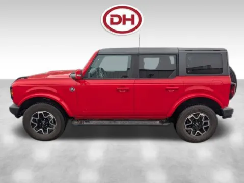 More photos of 2022 Ford Bronco Outer Banks at Dale Howard Auto Center of Iowa Falls, IA