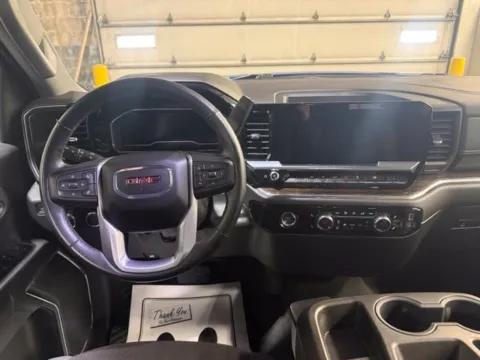 More photos of 2023 GMC Sierra 1500 Elevation at Dale Howard Auto Center of Iowa Falls, IA