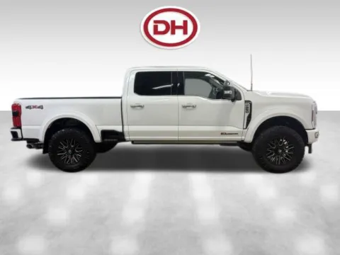 Photos of 2025 Ford F-250SD Platinum for sale in Iowa Falls, IA at Dale Howard Auto Center of Iowa Falls