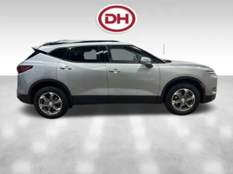 Photos of 2023 Chevrolet Blazer LT for sale in Iowa Falls, IA at Dale Howard Auto Center of Iowa Falls