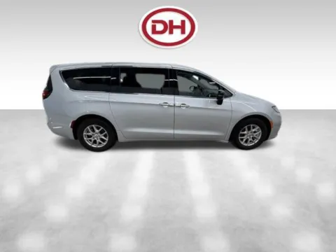 Photos of 2024 Chrysler Pacifica Touring L for sale in Iowa Falls, IA at Dale Howard Auto Center of Iowa Falls