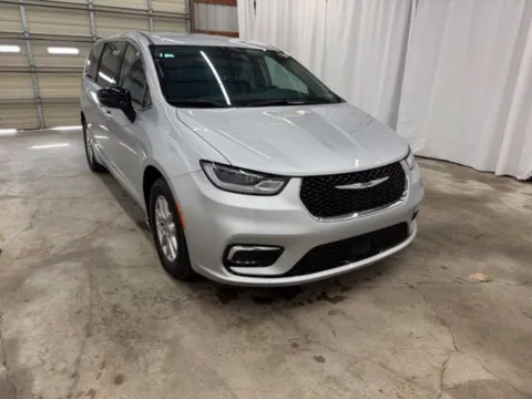 Silver 2024 Chrysler Pacifica Touring L for sale in Iowa Falls, IA