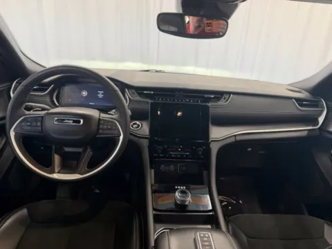 Another view of 2025 Jeep Grand Cherokee L Altitude X for sale in Iowa Falls, IA at Dale Howard Auto Center of Iowa Falls