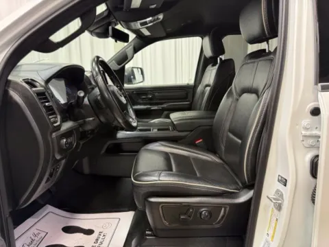 More photos of 2022 Ram 1500 Limited at Dale Howard Auto Center of Iowa Falls, IA
