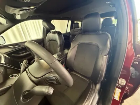 More photos of 2025 Jeep Grand Cherokee L Altitude X at Dale Howard Auto Center of Waverly, IA