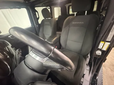 More photos of 2019 Jeep Wrangler Unlimited Sahara at Dale Howard Auto Center of Waverly, IA
