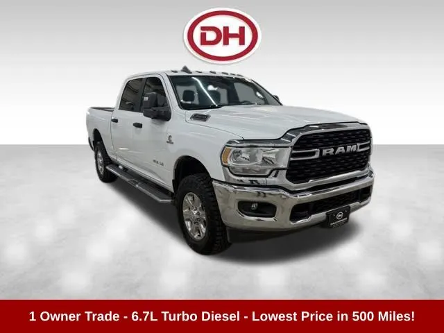 White 2023 Ram 3500 Big Horn for sale in Waverly, IA
