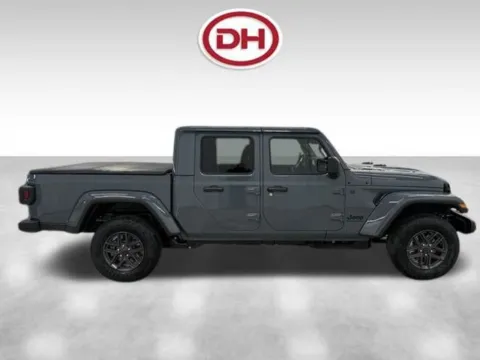 Photos of 2026 Jeep Gladiator Sport S for sale in Waverly, IA at Dale Howard Auto Center of Waverly
