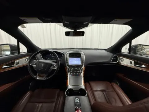 More photos of 2020 Lincoln Nautilus Reserve at Dale Howard Auto Center of Waverly, IA