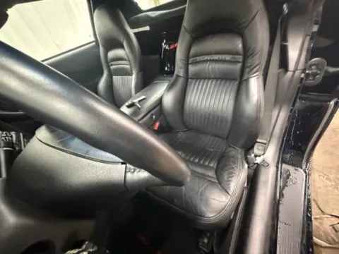 More photos of 2004 Chevrolet Corvette at Dale Howard Auto Center of Waverly, IA