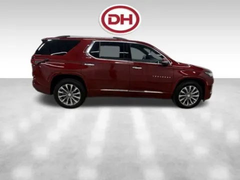 Photos of 2022 Chevrolet Traverse Premier for sale in Waverly, IA at Dale Howard Auto Center of Waverly
