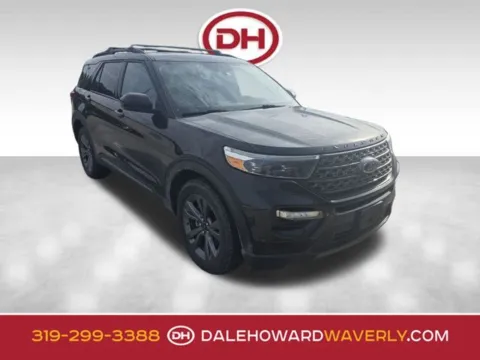 Black 2022 Ford Explorer XLT for sale in Waverly, IA