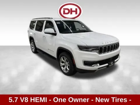 White 2022 Jeep Wagoneer Series II for sale in Waverly, IA