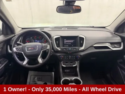 More photos of 2022 GMC Terrain SLE at Dale Howard Auto Center of Waverly, IA