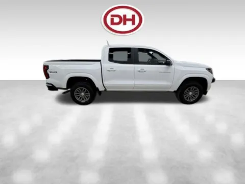 Photos of 2024 Chevrolet Colorado LT for sale in Waverly, IA at Dale Howard Auto Center of Waverly
