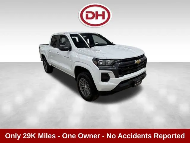 White 2024 Chevrolet Colorado LT for sale in Waverly, IA