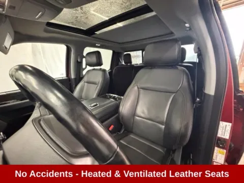 More photos of 2021 Ford F-150 Lariat at Dale Howard Auto Center of Waverly, IA