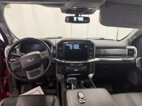 More photos of 2021 Ford F-150 Lariat at Dale Howard Auto Center of Waverly, IA