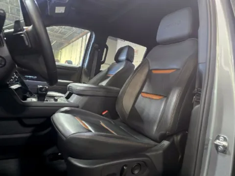 More photos of 2025 GMC Sierra 1500 AT4 at Dale Howard Auto Center of Waverly, IA