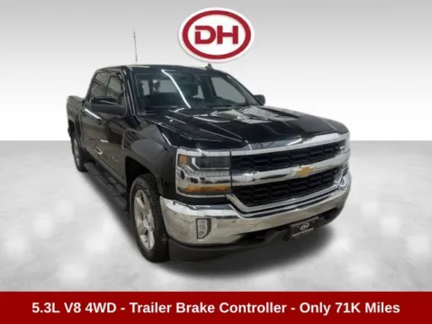 Black 2017 Chevrolet Silverado 1500 LT for sale in Waverly, IA