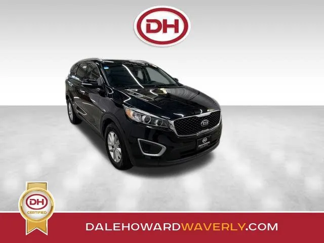 Black 2016 Kia Sorento LX for sale in Waverly, IA