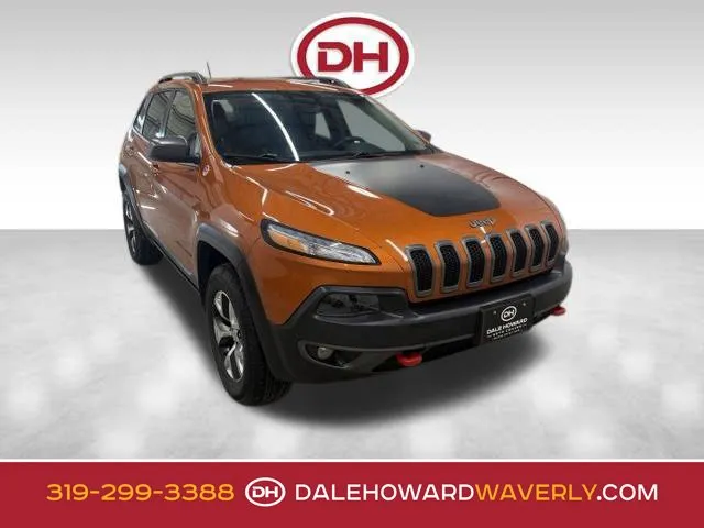 Orange 2014 Jeep Cherokee Trailhawk for sale in Waverly, IA