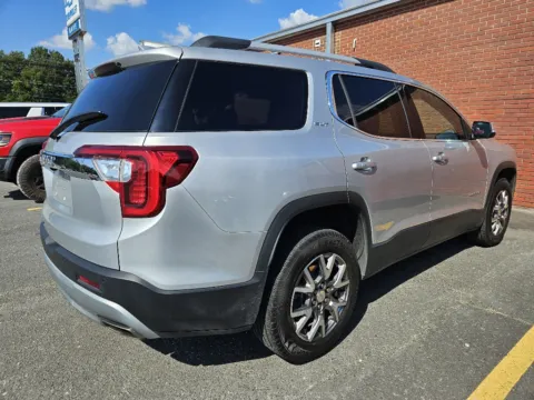 More photos of 2020 GMC Acadia SLT at Gaye Chevrolet, NC
