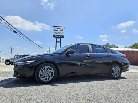 Black 2024 Hyundai Elantra SEL for sale in Marshville, NC