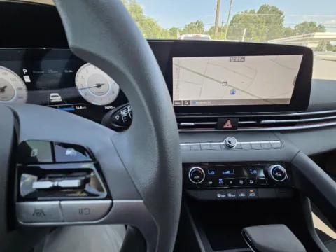 More photos of 2024 Hyundai Elantra SEL at Gaye Chevrolet, NC