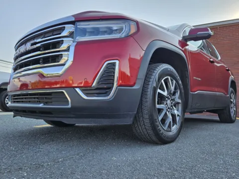 More photos of 2023 GMC Acadia SLE at Gaye Chevrolet, NC