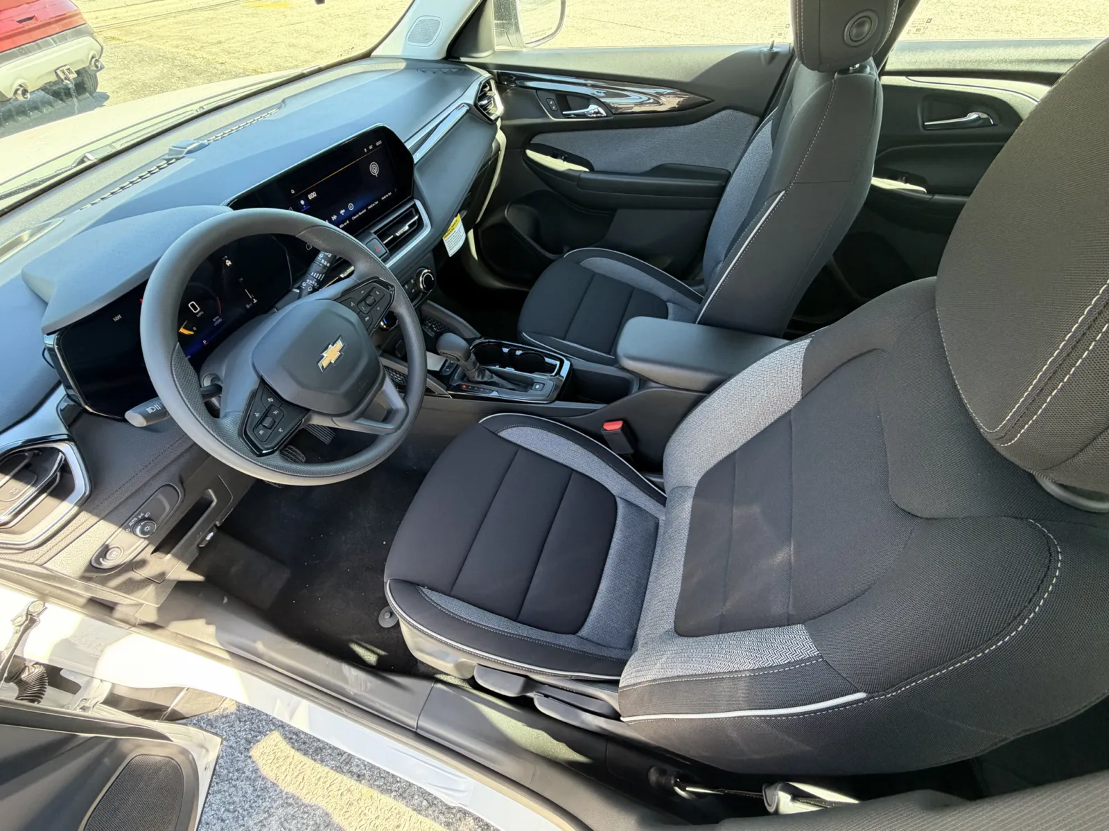 2026 Chevrolet Trailblazer LS - Photo 8