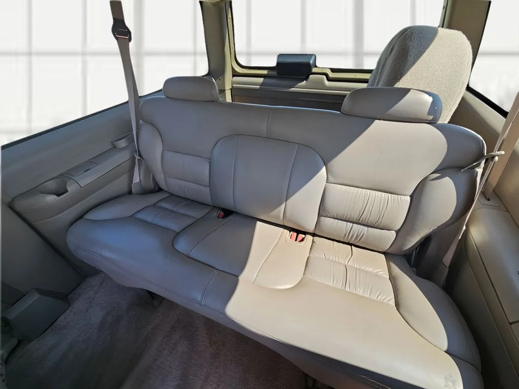 1996 Chevrolet Tahoe - Photo 9