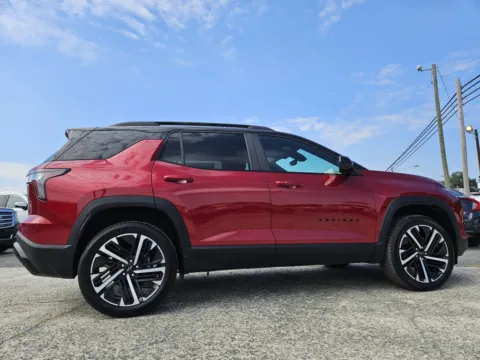 More photos of 2027 Chevrolet Equinox FWD RS at Gaye Chevrolet, NC