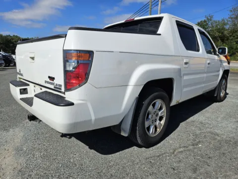 Another view of 2006 Honda Ridgeline RTS for sale in Marshville, NC at Gaye Chevrolet