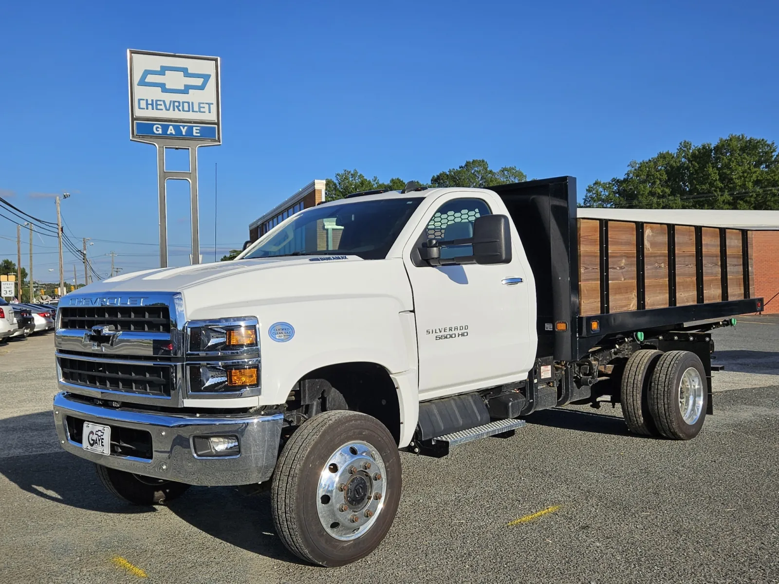 2023 Chevrolet Silverado 4500 Medium Duty Chassis Cab Work Truck