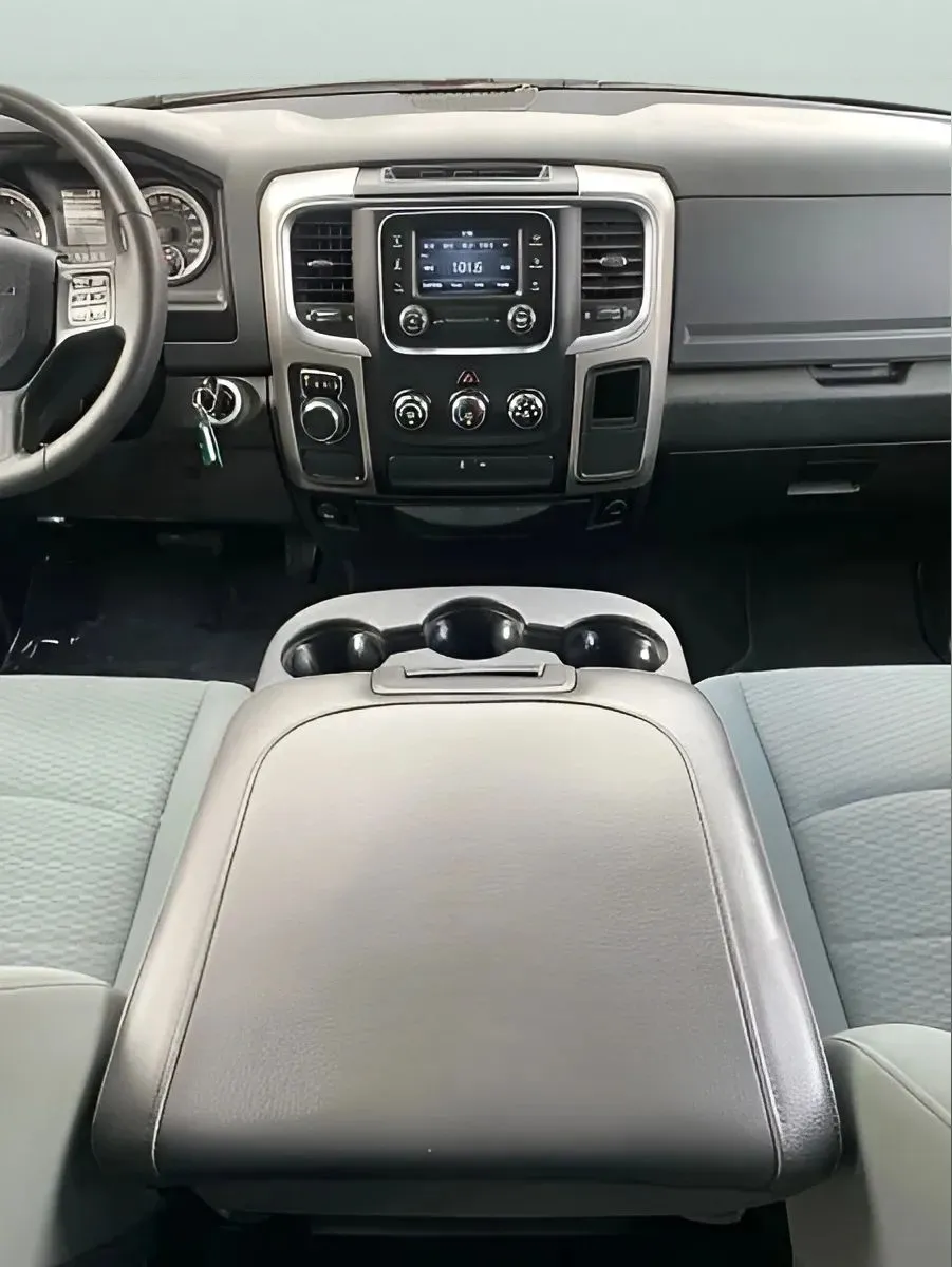 2020 RAM Ram 1500 Classic SLT - Photo 15