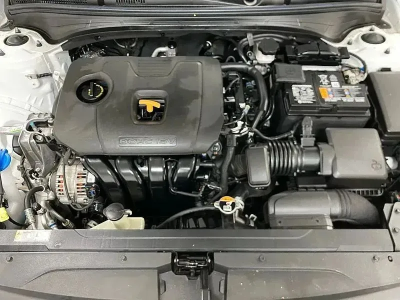 2023 Kia Forte GT-Line - Photo 15