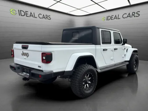 More photos of 2020 Jeep Gladiator Overland at Ideal Cars - Broadway, AZ