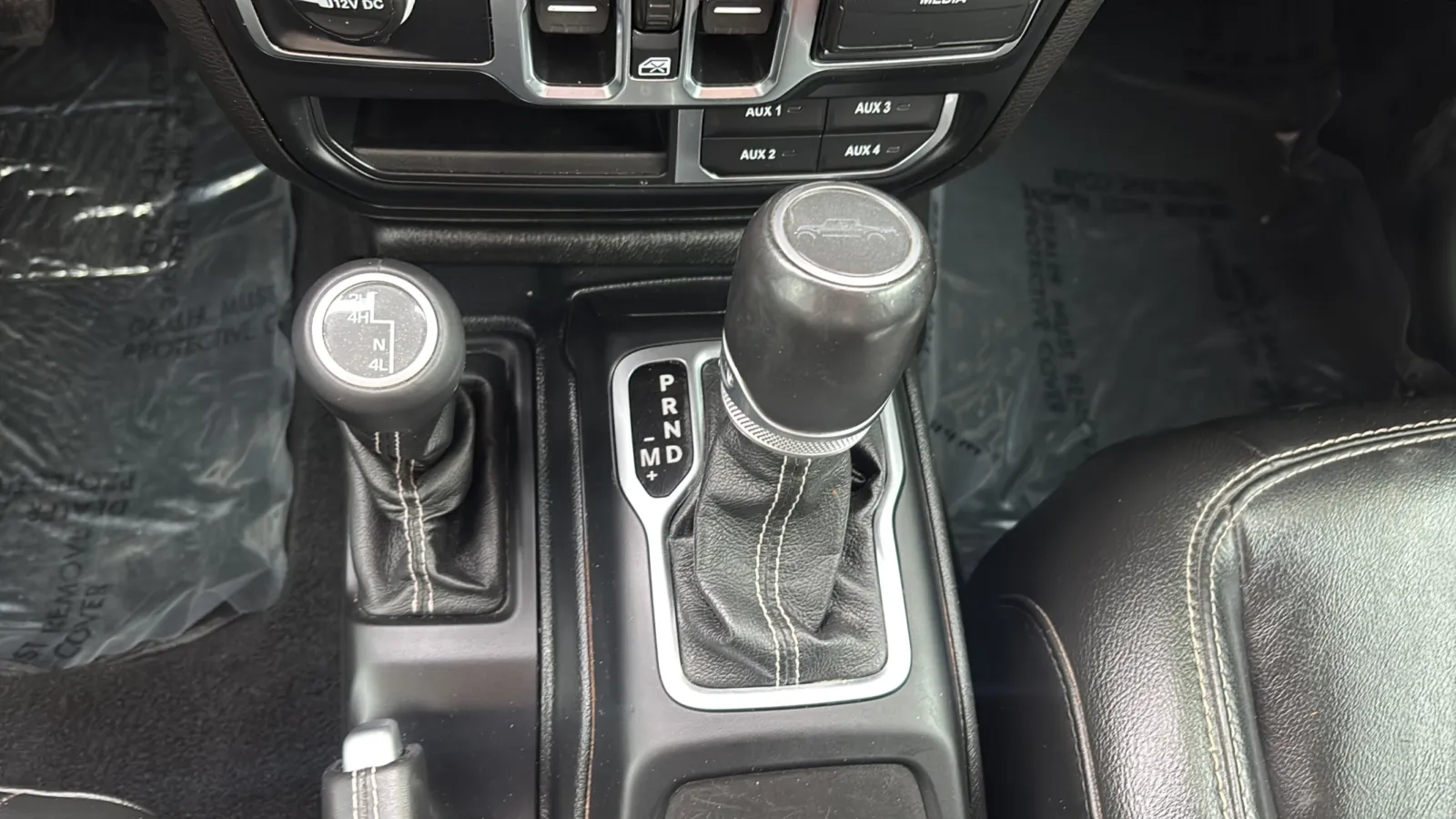 2020 Jeep Gladiator Overland - Photo 14