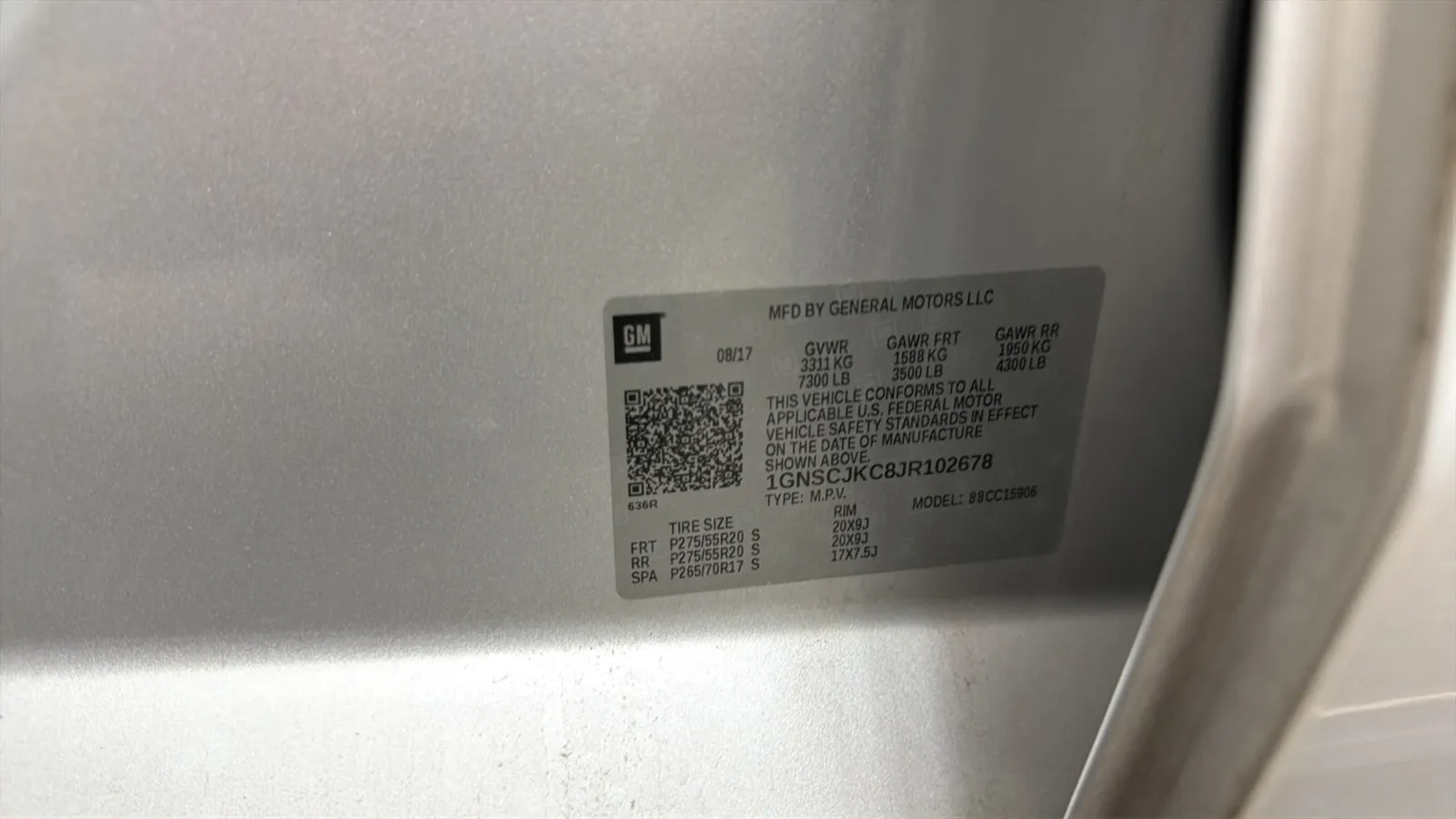 Chevrolet Suburban photo 24