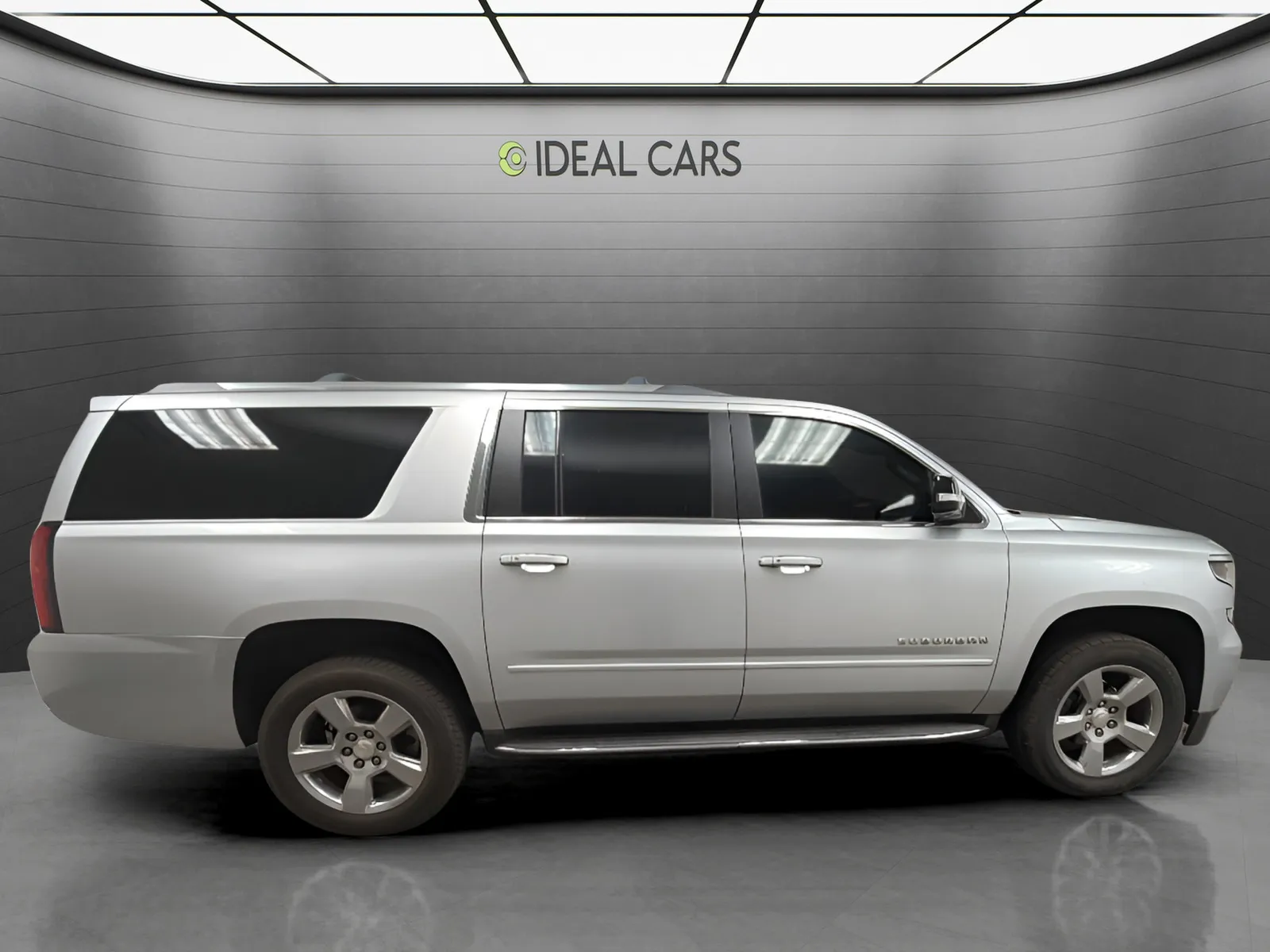 Chevrolet Suburban photo 4