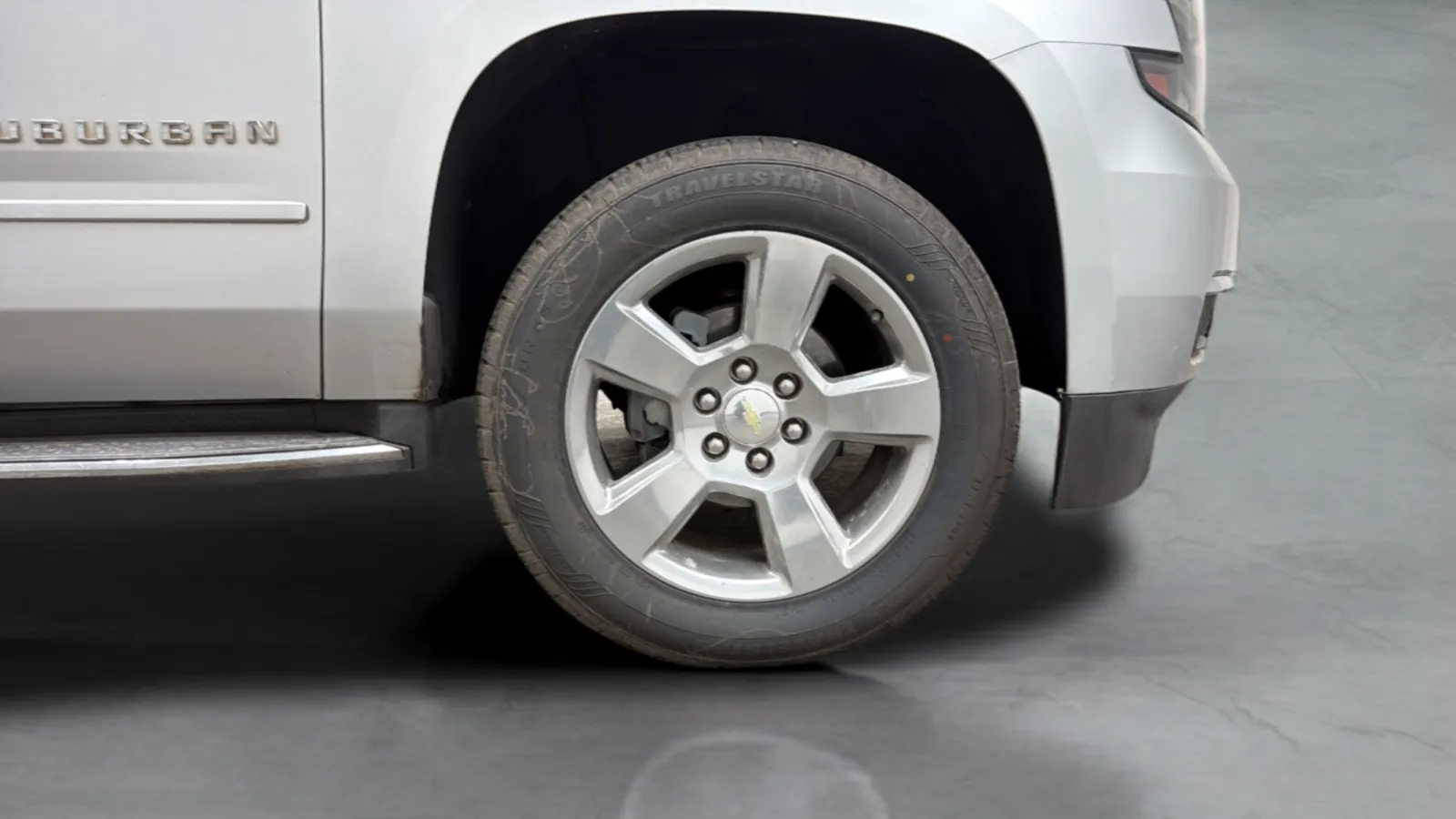 Chevrolet Suburban photo 26
