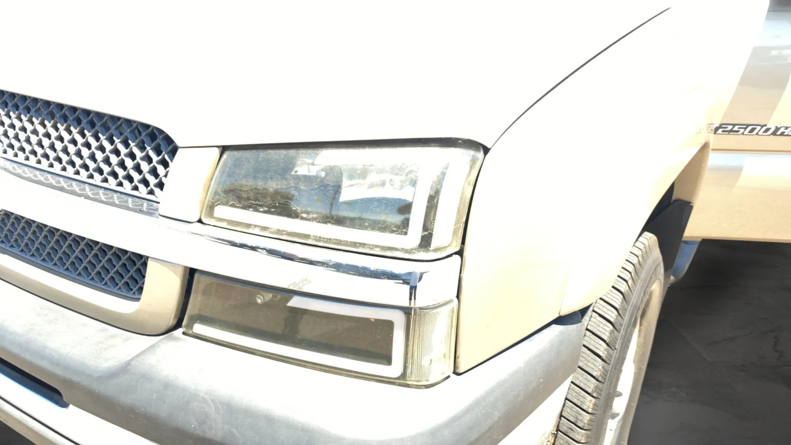 2004 Chevrolet Silverado 2500HD LS - Photo 41